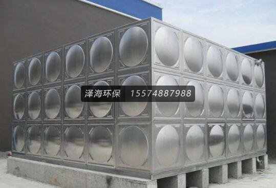 <a href=http://www.sisterfilms.com/ target=_blank class=infotextkey>不銹鋼水箱</a>的優(yōu)勢(shì)