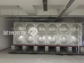 不銹鋼水箱公司直銷，多種規(guī)格可選，定制滿足您的需求！